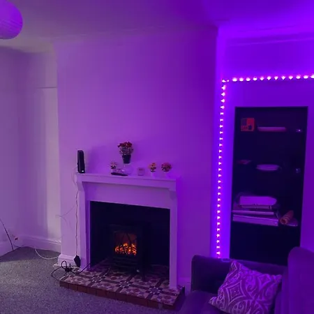 Sapphire Stunning 2-bed House In Bradford *
