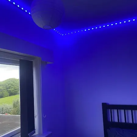 Holiday home Sapphire Stunning 2-bed House In Bradford