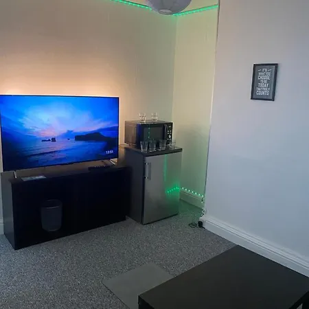 Sapphire Stunning 2-bed House In Bradford * Bradford (West Yorkshire)